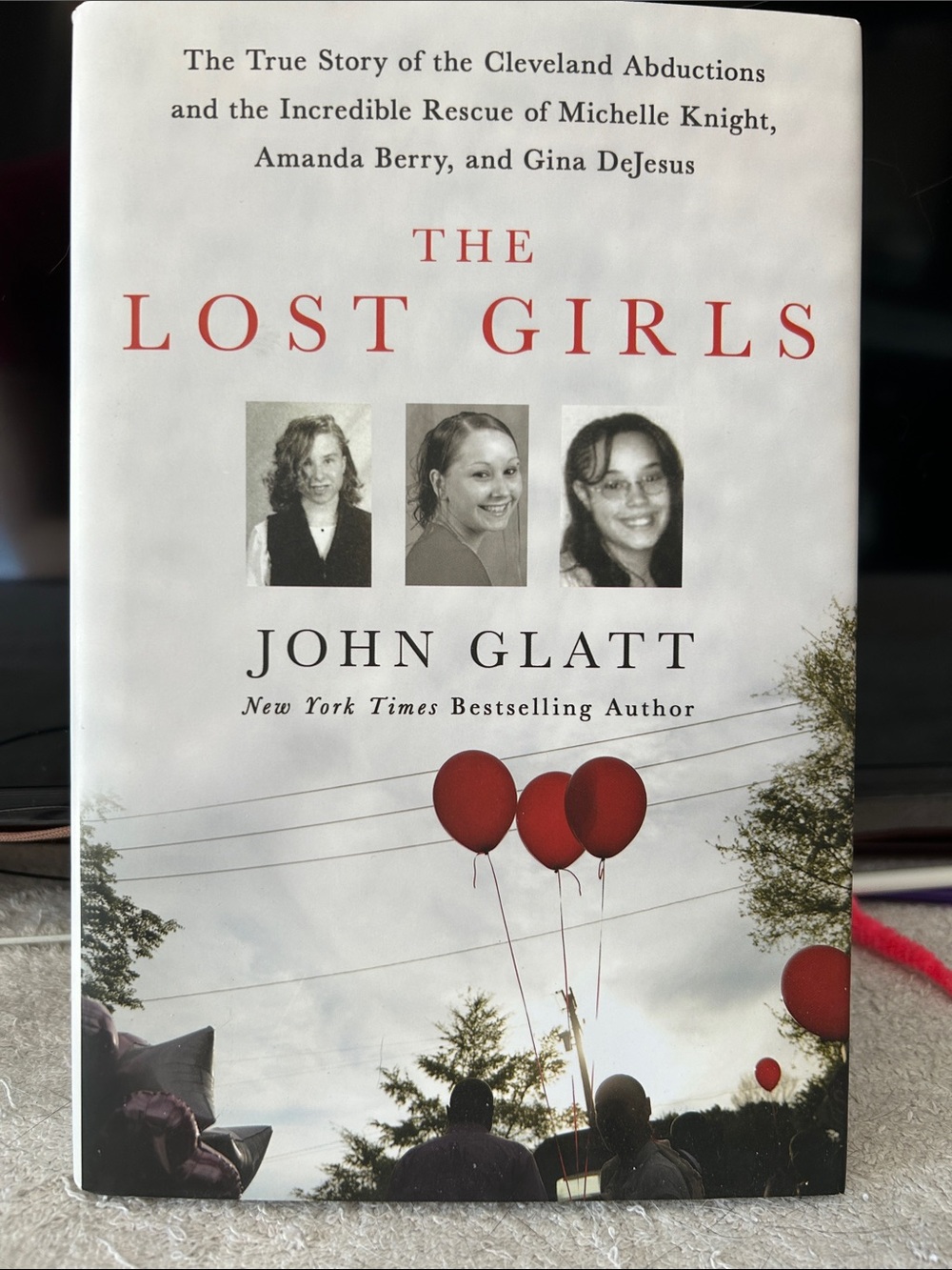 The Lost Girls by John Glatt - Red & White Hardcover